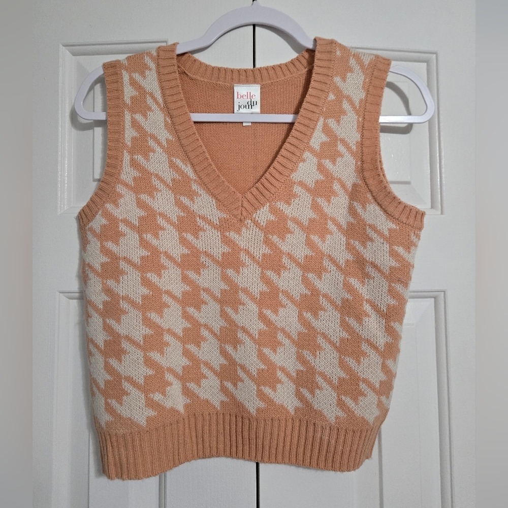 Belle Du Jour V-Neck Sweater Vest in Tan and Cream